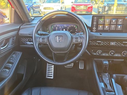 Used 2023 Honda Accord Sport image 15