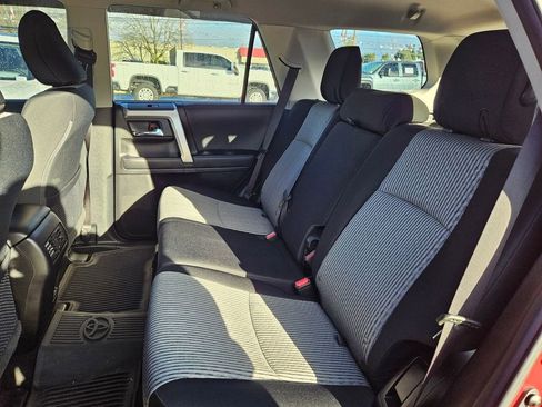 Used 2022 Toyota 4Runner SR5 image 27