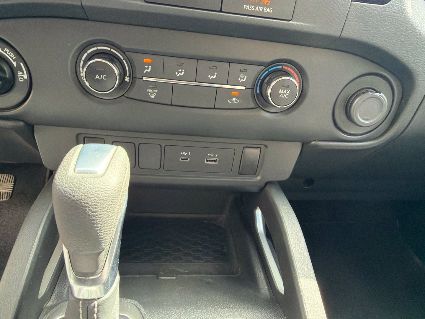 Used 2022 Nissan Frontier SV AWD/4WD image 10