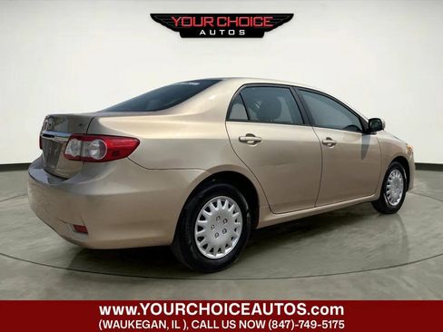 Used 2012 Toyota Corolla LE FWD image 5
