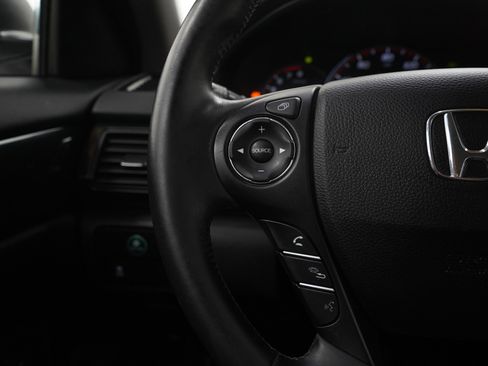 Used 2014 Honda Accord Sport image 23