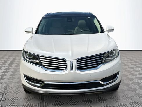 Used 2016 Lincoln MKX Reserve w/ Technology Package AWD/4WD image 2