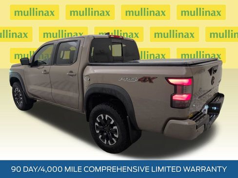 Used 2023 Nissan Frontier PRO-4X w/ Pro Convenience Package AWD/4WD image 9