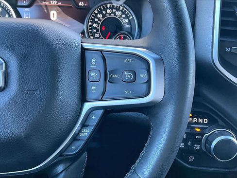 Used 2025 RAM 1500 Big Horn image 24