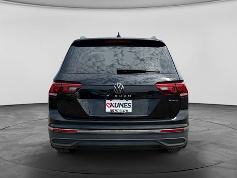 Used 2024 Volkswagen Tiguan S AWD/4WD image 9