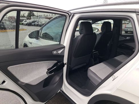 New 2026 Volkswagen ID.4 Pro AWD/4WD image 13