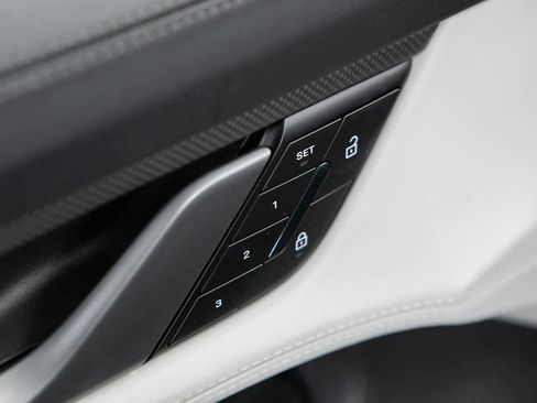 Certified 2024 Porsche Taycan GTS image 19