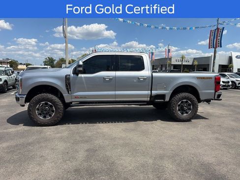 Used 2023 Ford F250 Lariat w/ Lariat Ultimate Package AWD/4WD image 1
