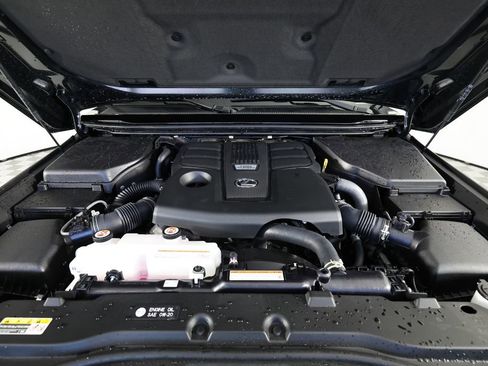 Used 2026 Lexus GX 550 550 Premium+ w/ Accessory Package (2T) image 41