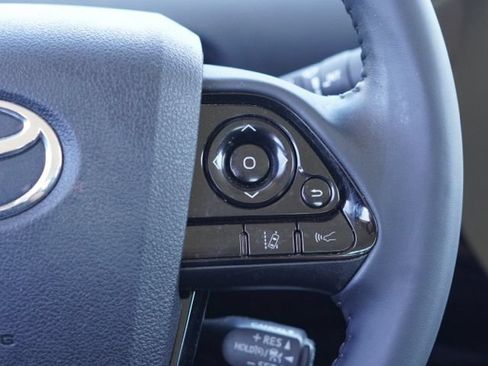 Certified 2022 Toyota Prius Prime LE FWD image 22