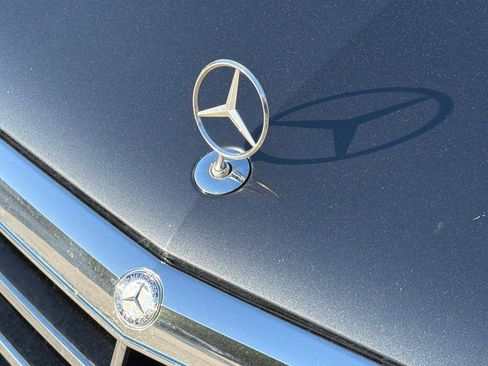 Used 2011 Mercedes-Benz E 350 4MATIC Sedan image 12