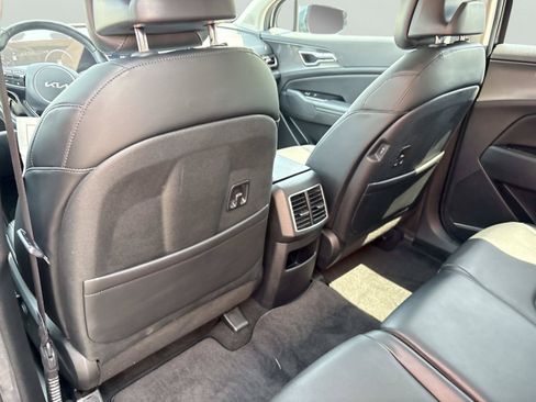 Used 2024 Kia Sportage SX FWD image 16