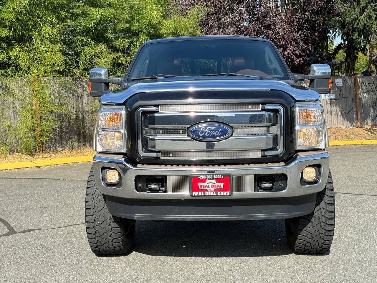 Used 2012 Ford F350 King Ranch w/ King Ranch w/Chrome Pkg AWD/4WD image 3