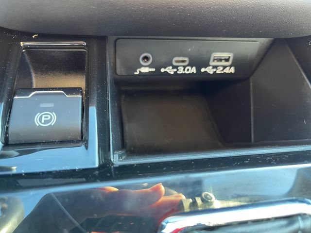 Certified 2024 Subaru Outback Limited AWD/4WD image 21