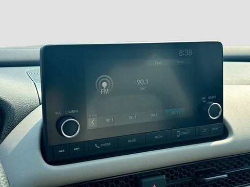 Certified 2025 Honda HR-V LX image 18