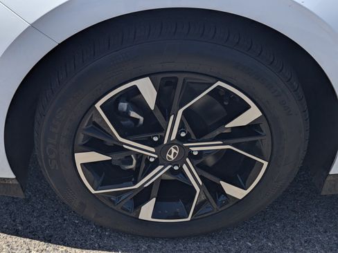 Used 2024 Hyundai Sonata SEL FWD image 7