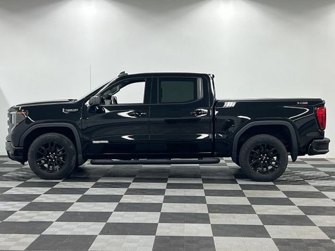 Used 2024 GMC Sierra 1500 Elevation AWD/4WD image 7