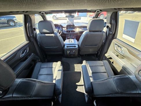 Used 2022 Chevrolet Tahoe RST w/ Luxury Package AWD/4WD image 49