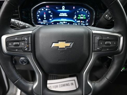 Used 2024 Chevrolet Silverado 1500 LT AWD/4WD image 16