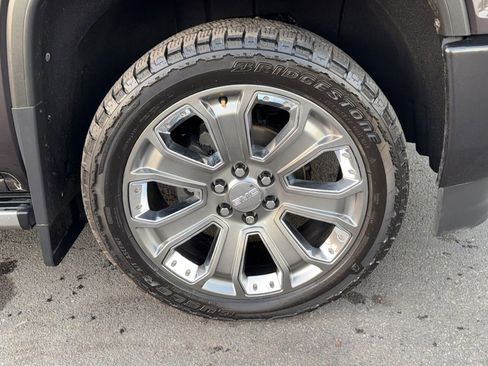 Used 2016 GMC Sierra 1500 Denali w/ Denali Ultimate Package image 9