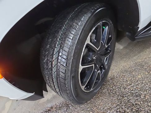 Used 2023 Chevrolet Tahoe RST w/ Luxury Package image 33