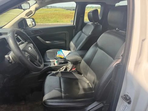 Used 2019 Ford Ranger XL w/ Equipment Group 101A Mid AWD/4WD image 13