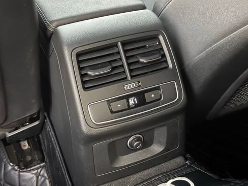 Used 2022 Audi A5 2.0T Premium image 17