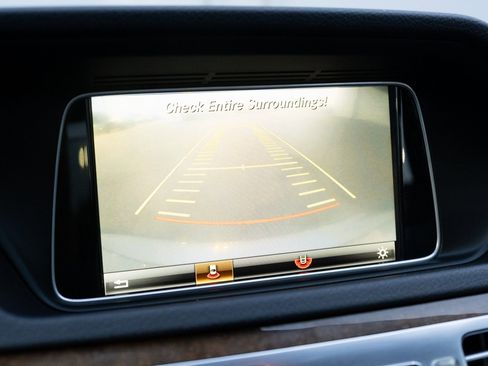 Used 2016 Mercedes-Benz E 350 E 350 image 4