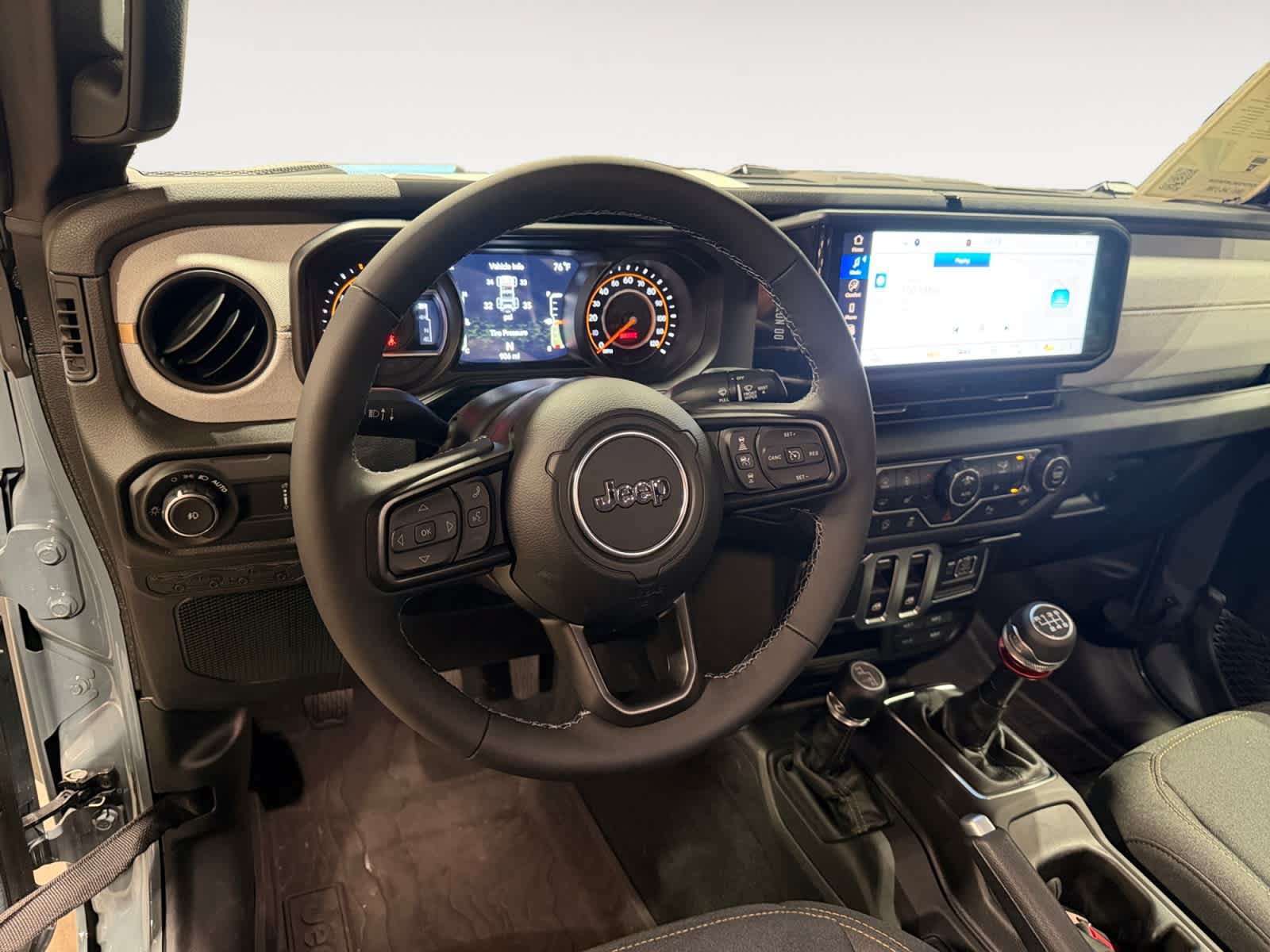 Used 2026 Jeep Wrangler Sport AWD/4WD image 13