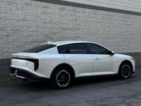 Used 2025 Kia K4 EX FWD image 3