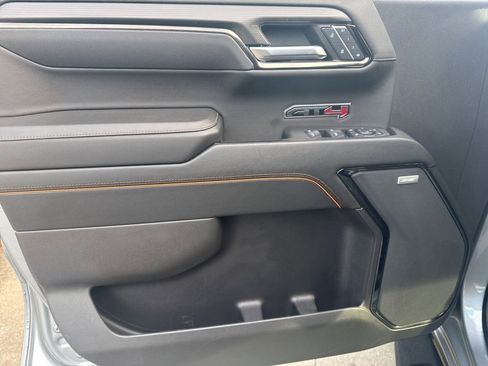 Used 2024 GMC Sierra 1500 AT4 w/ AT4 Preferred Package image 13