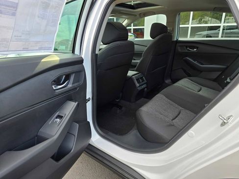 New 2025 Honda Accord SE image 19