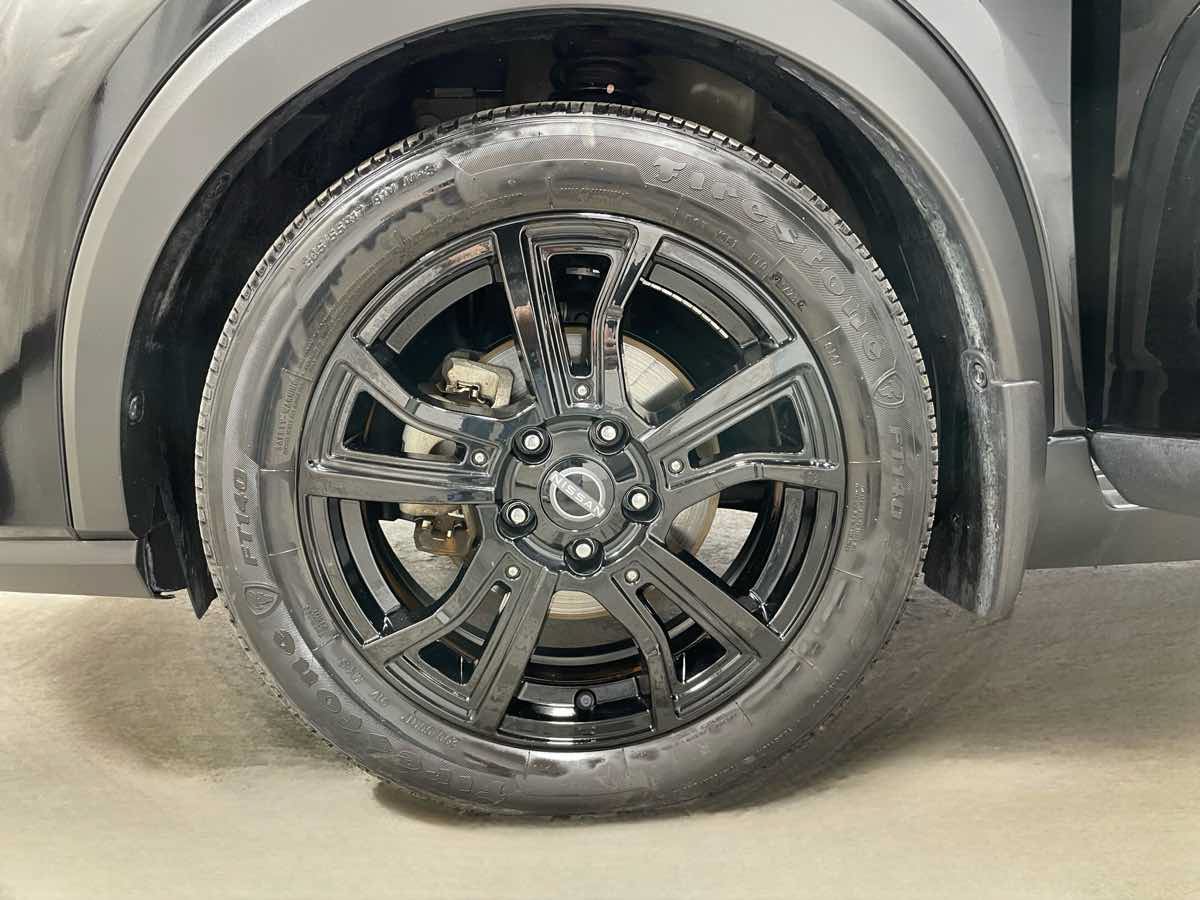 Used 2023 Nissan Kicks SR FWD image 7