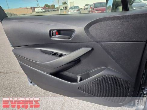 Used 2023 Toyota Corolla LE image 15
