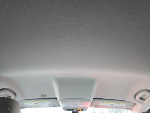 Used 2019 Buick Envision Preferred image 36