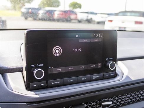 Used 2025 Honda Accord SE image 34