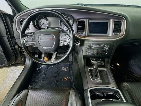 Used 2021 Dodge Charger SXT w/ Leather Interior Group image 16