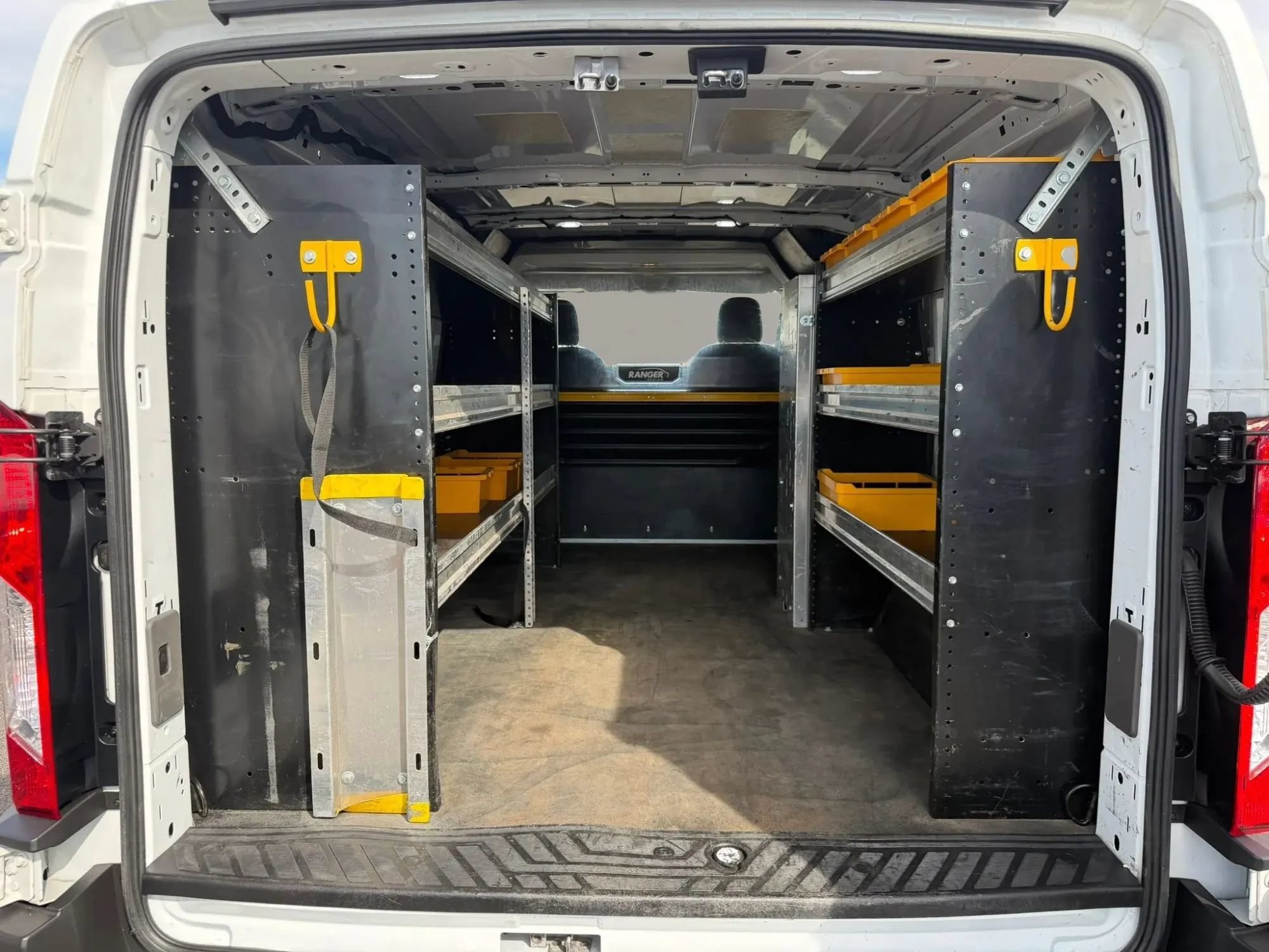 Used 2020 Ford Transit 250 Low Roof RWD image 11