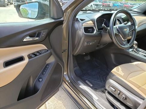 Used 2024 Chevrolet Equinox Premier AWD/4WD image 10