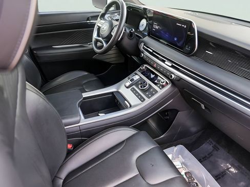 Used 2023 Hyundai Palisade Calligraphy image 32