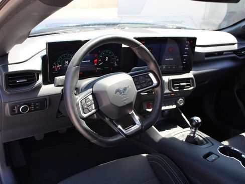 Used 2024 Ford Mustang GT RWD image 27