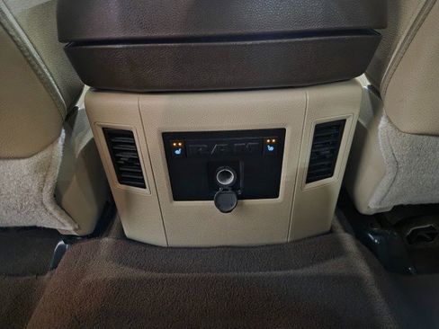 Used 2015 RAM 3500 Laramie image 82