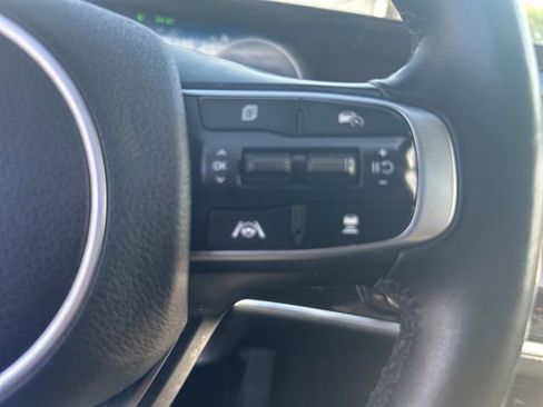Used 2024 Kia Sportage SX FWD image 18