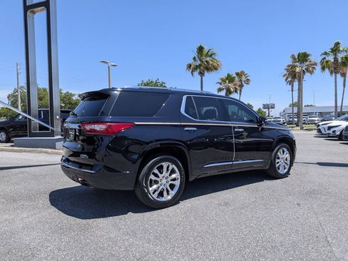 Used 2020 Chevrolet Traverse High Country w/ LPO, Floor Liner Package AWD/4WD image 3