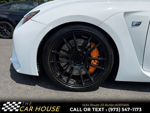 Used 2016 Lexus RC F RWD image 3