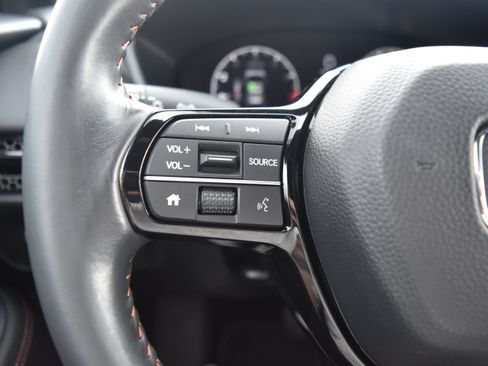Certified 2024 Honda HR-V Sport image 17