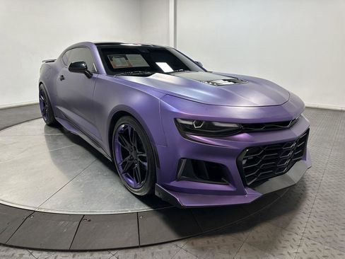 Used 2024 Chevrolet Camaro LT RWD image 2
