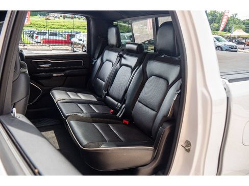 Used 2024 RAM 1500 Laramie AWD/4WD image 19