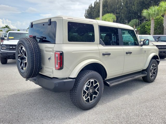 New 2026 Ford Bronco Outer Banks AWD/4WD image 9