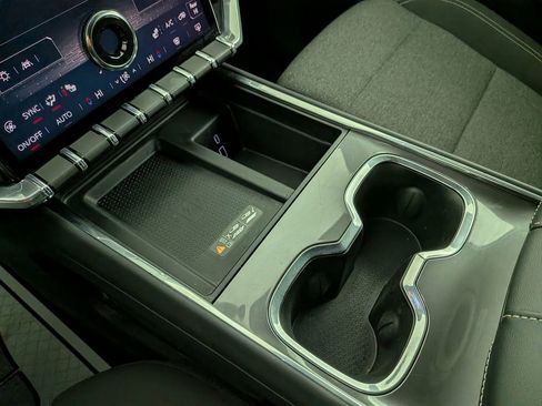 Certified 2025 GMC Acadia Elevation image 31